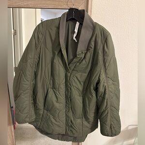 Lululemon quilted jacket